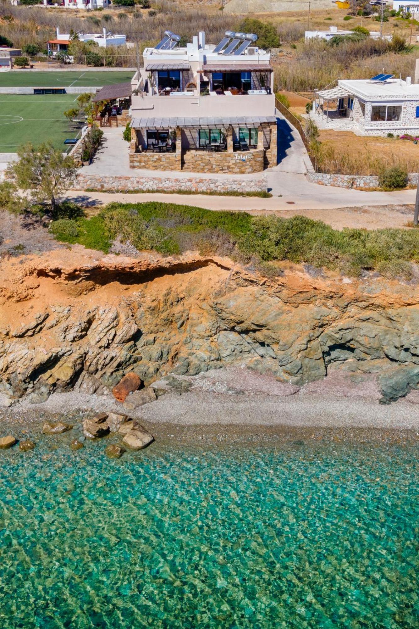 Lalari Beach Suites Vari  Exterior photo